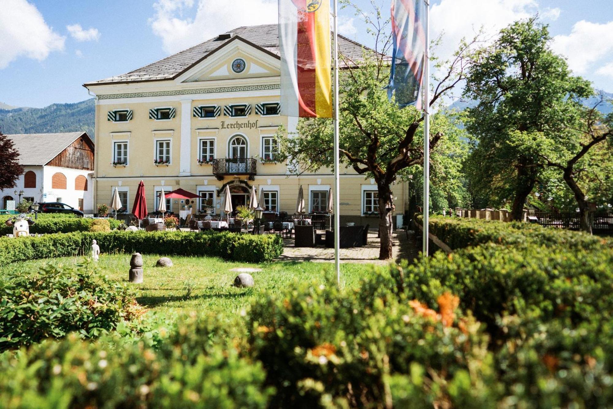 Hotel Schloss Lerchenhof Hermagor-Pressegger See Esterno foto